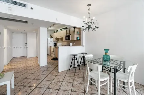 100 Lincoln Road Miami Beach FL 33139