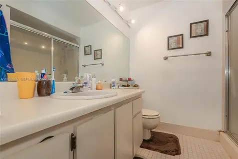1172 NW 122nd Terrace Pembroke Pines FL 33026