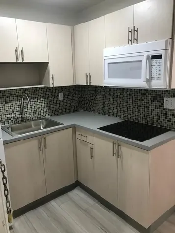 2730 Collins Avenue Miami Beach FL 33140