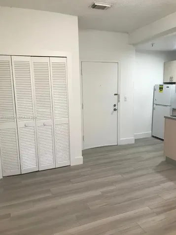 2730 Collins Avenue Miami Beach FL 33140