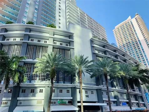 1250 S Miami Avenue Miami FL 33130