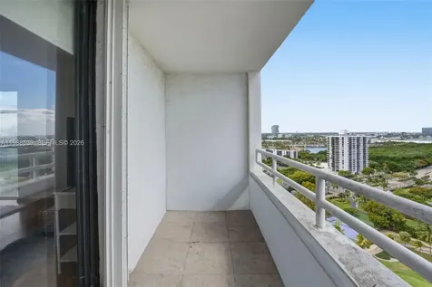 20225 NE 34th Court Aventura FL 33180