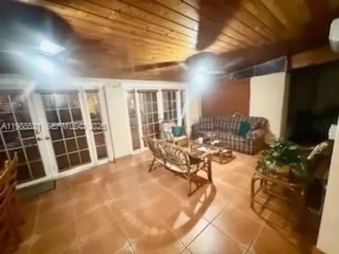 16236 SW 100th Terrace Miami FL 33196