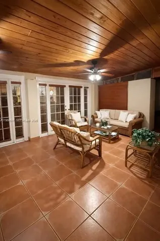 16236 SW 100th Terrace Miami FL 33196