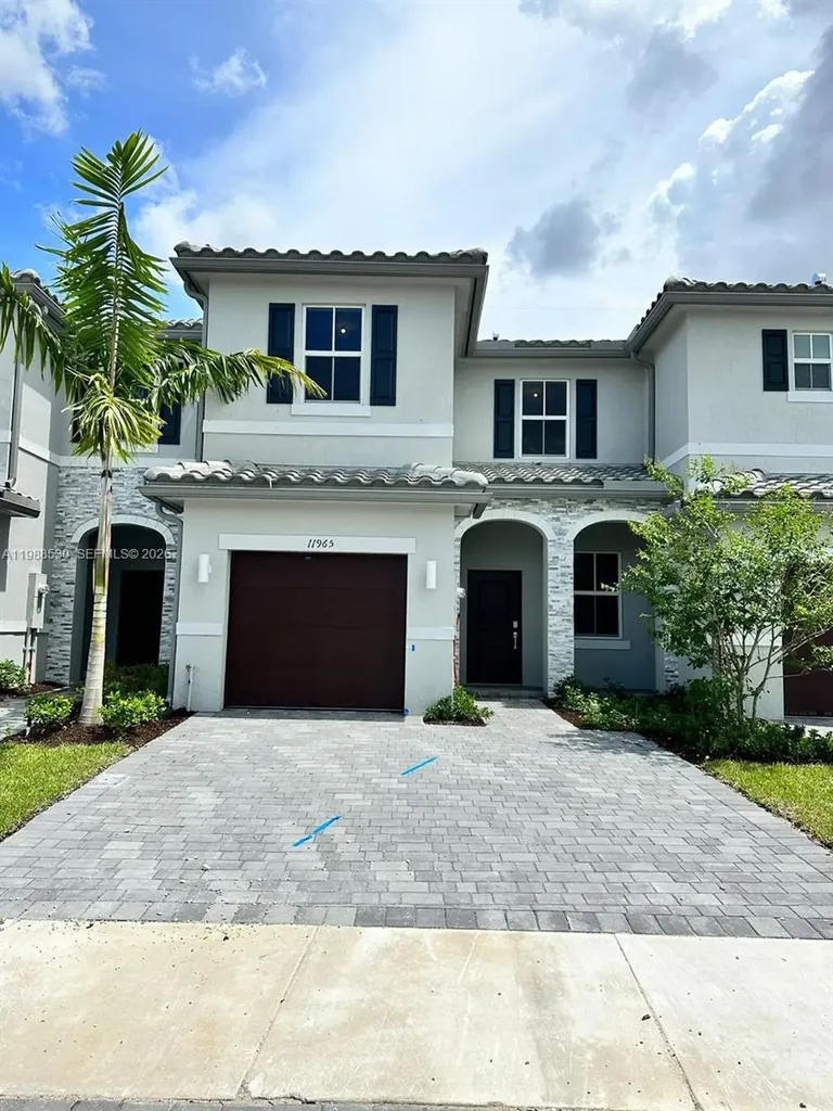 11965 NW 47th Manor Coral Springs FL 33076