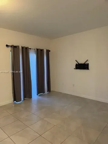 1031 SE 27th Terrace Homestead FL 33035