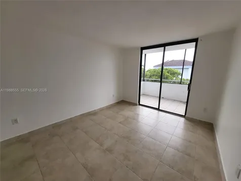 8215 SW 152nd Avenue Miami FL 33193