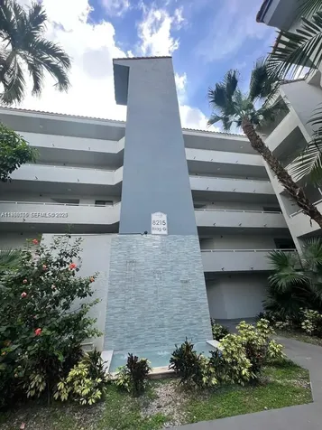 8215 SW 152nd Avenue Miami FL 33193
