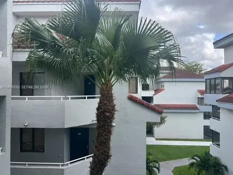 8215 SW 152nd Avenue Miami FL 33193