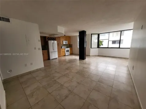 8215 SW 152nd Avenue Miami FL 33193