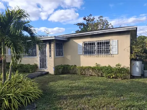 1561 NW 131st Street Miami FL 33167
