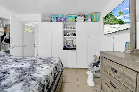 2900 NW 95th Street Miami FL 33147