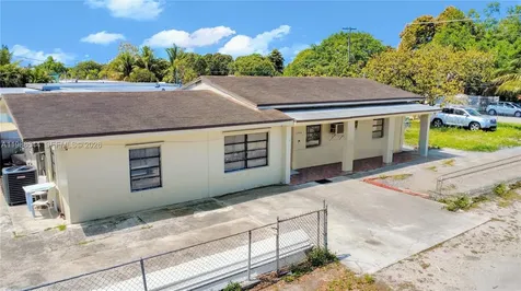 2900 NW 95th Street Miami FL 33147
