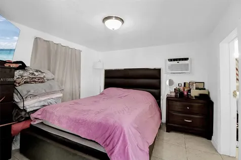 2900 NW 95th Street Miami FL 33147