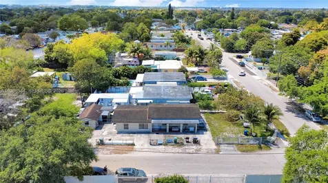 2900 NW 95th Street Miami FL 33147