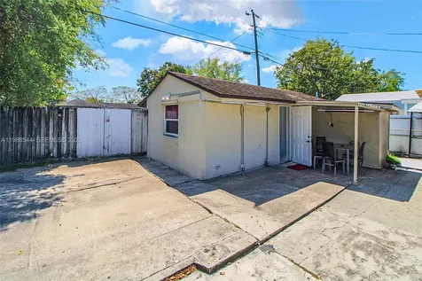 2900 NW 95th Street Miami FL 33147
