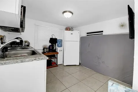 2900 NW 95th Street Miami FL 33147