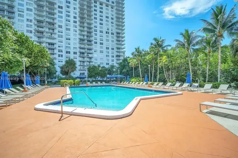2801 NE 183rd Street Aventura FL 33160