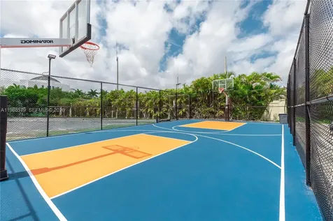 2801 NE 183rd Street Aventura FL 33160