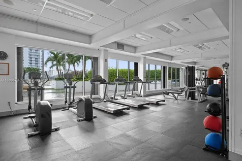2801 NE 183rd Street Aventura FL 33160