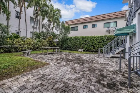 7936 Harding Avenue Miami Beach FL 33141