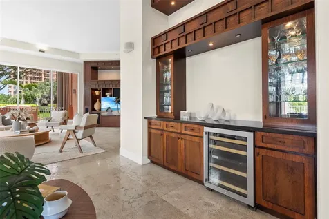 10 Edgewater Drive Coral Gables FL 33133