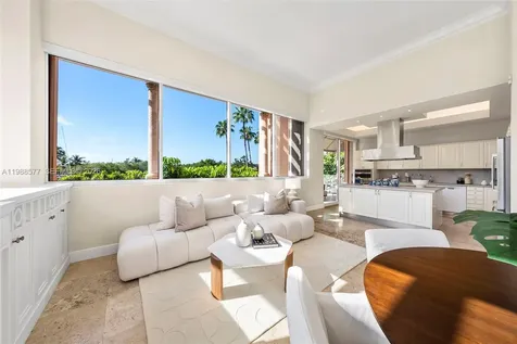 10 Edgewater Drive Coral Gables FL 33133