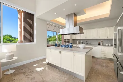 10 Edgewater Drive Coral Gables FL 33133