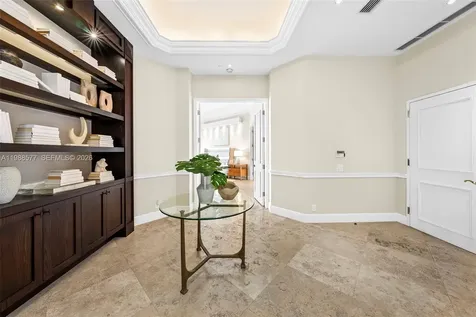 10 Edgewater Drive Coral Gables FL 33133