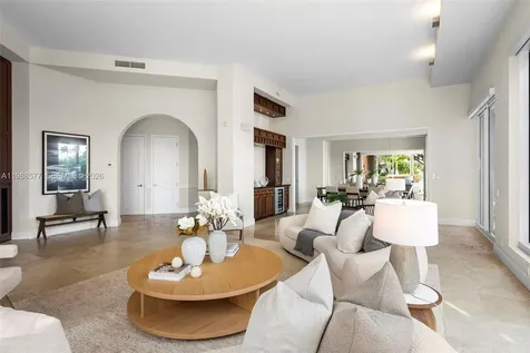10 Edgewater Drive Coral Gables FL 33133