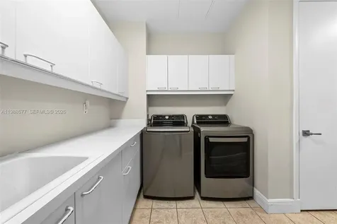 10 Edgewater Drive Coral Gables FL 33133