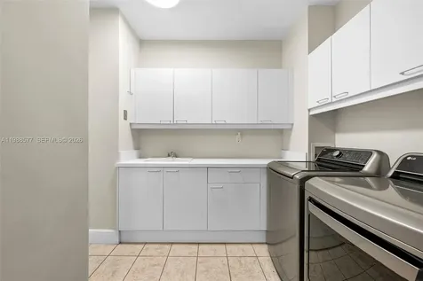 10 Edgewater Drive Coral Gables FL 33133
