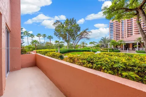10 Edgewater Drive Coral Gables FL 33133