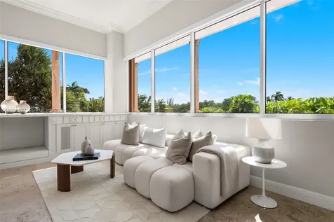 10 Edgewater Drive Coral Gables FL 33133