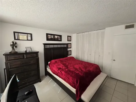 2750 NE 183rd Street Aventura FL 33160