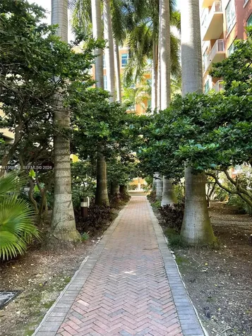 2001 Biscayne Boulevard Miami FL 33137