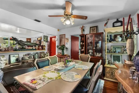 6005 SW 64th Place South Miami FL 33143