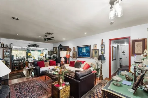 6005 SW 64th Place South Miami FL 33143