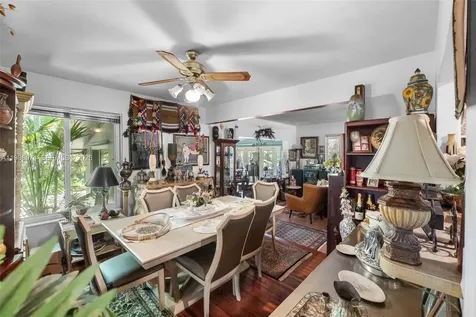 6005 SW 64th Place South Miami FL 33143