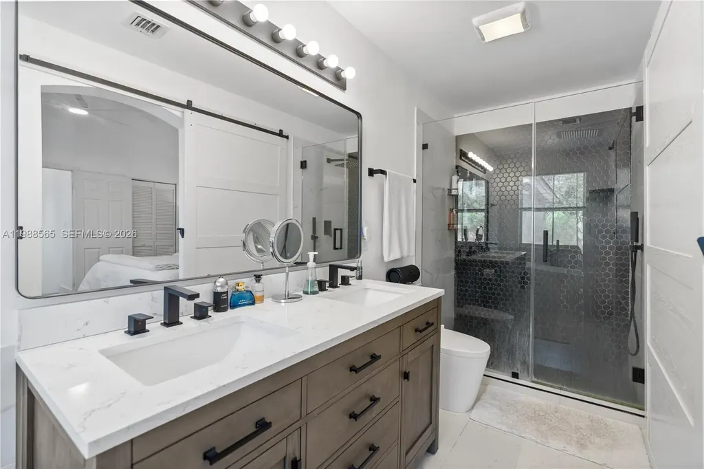 1120 Canella Lane Hollywood FL 33019