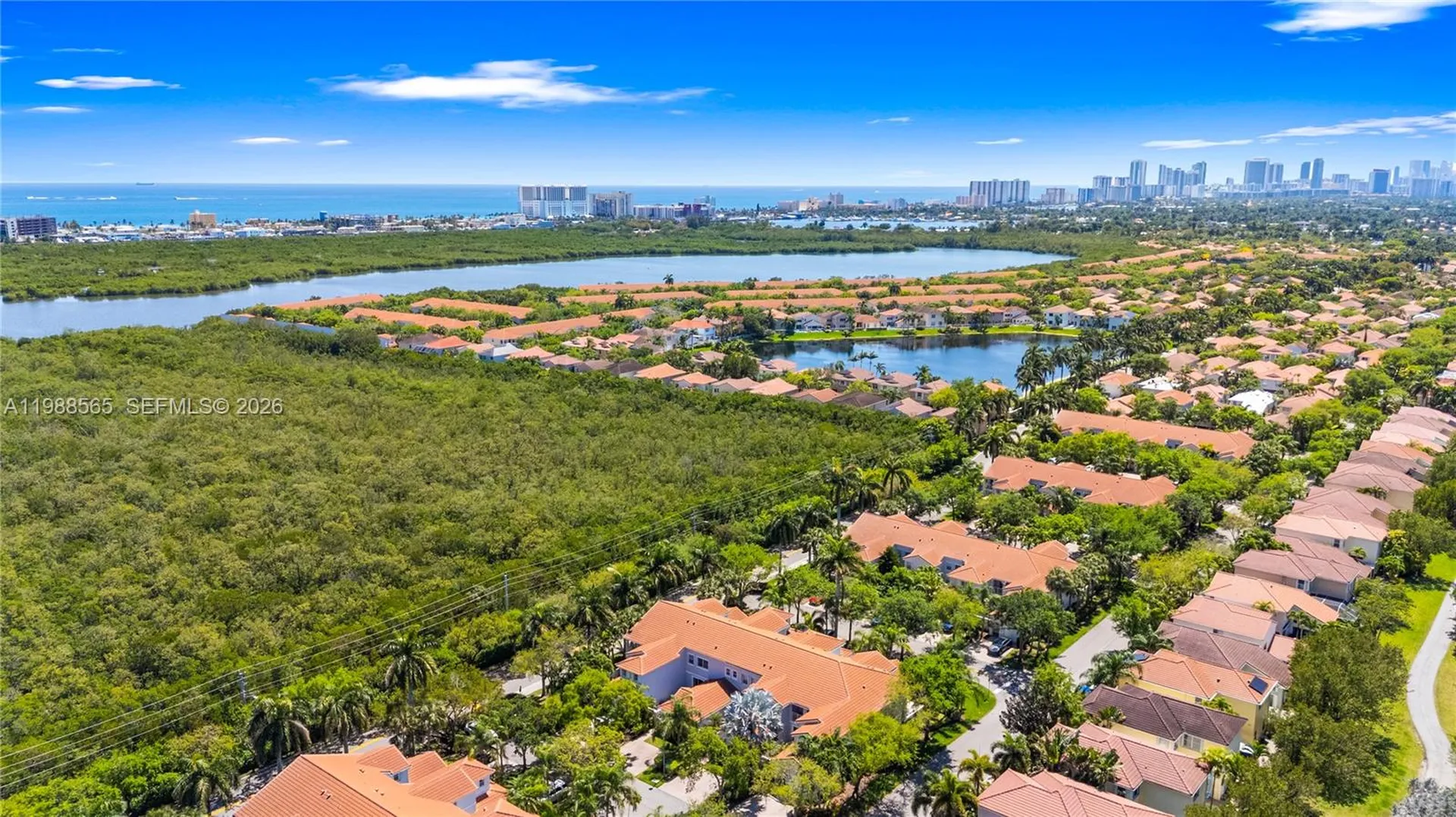 1120 Canella Lane Hollywood FL 33019