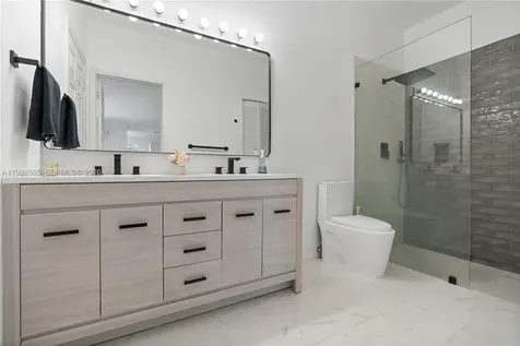 1120 Canella Lane Hollywood FL 33019