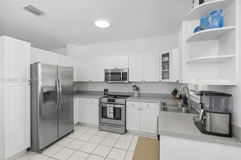 1120 Canella Lane Hollywood FL 33019