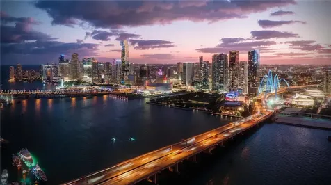 300 Biscayne Boulevard Miami FL 33132