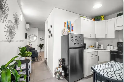 7695 NW 178th Terrace Hialeah FL 33015