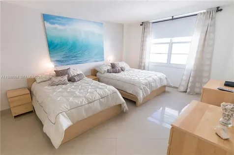 3725 S Ocean Drive Hollywood FL 33019