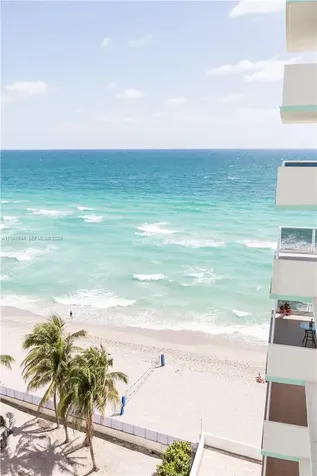 3725 S Ocean Drive Hollywood FL 33019