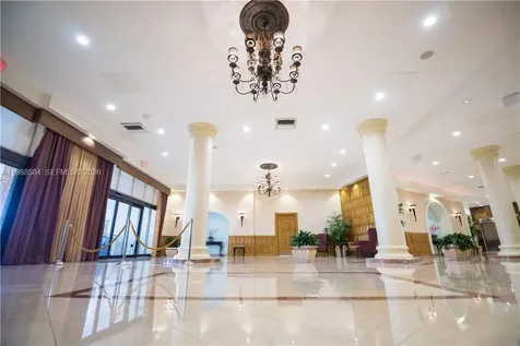 3725 S Ocean Drive Hollywood FL 33019