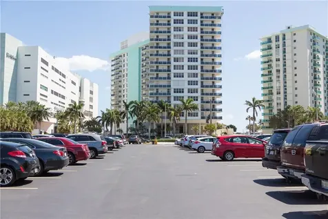 3725 S Ocean Drive Hollywood FL 33019
