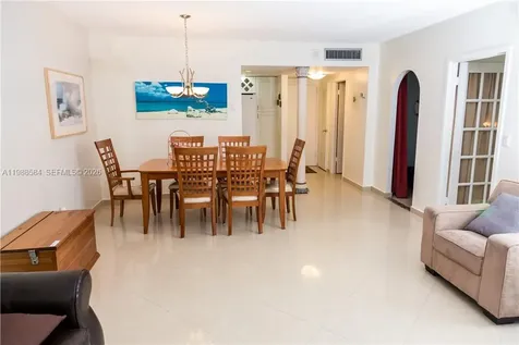 3725 S Ocean Drive Hollywood FL 33019